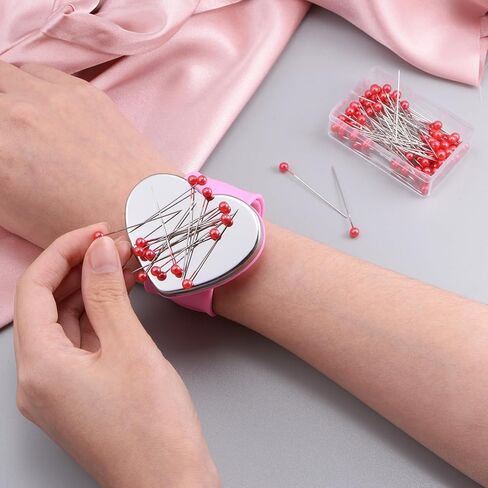 حامل دبوس مغناطيسي معصم على شكل قلب لخياطة المعصم وسادة من السيليكون مع 100 دبوس رأس بلاستيكي لخياطة اللحف، أسود in Kuwait