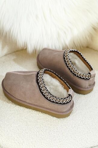 Project Cloud Cloud Geneine Leather & Australian Shearling Slippers for Kids - Memory Foam Fuzzy and غير انزلاق النعال النعال الفتيات الأحذية والأولاد ، حذاء الأطفال للجنسين (Dream Warm) in Kuwait