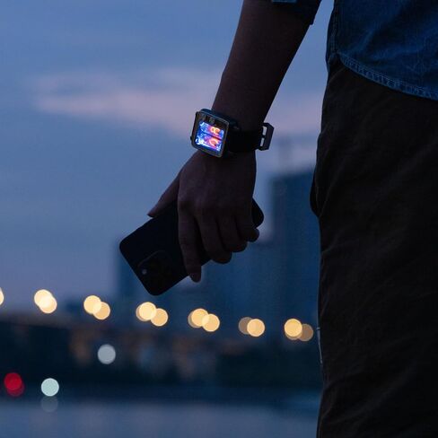 In16 Nixie Tube Watch for Men - ساعة معصم حقيقية in16 أنبوب رجع in Kuwait