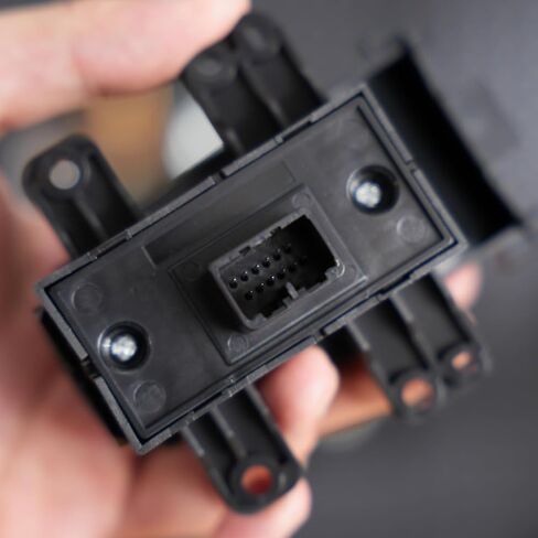 RLDYM Electric Hand Brake Switch 35355-T7A-J01 متوافق مع 2016-2020 Honda HR-V ، فرامل الانتظار الإلكترونية in Kuwait