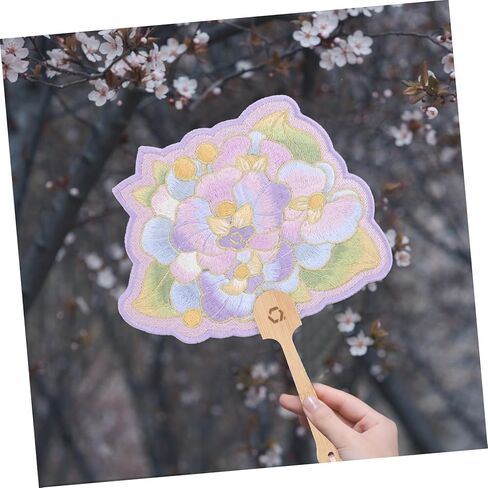 Gatuida Butterfly Orchid Hand Fan مع التطريز والمقبض الخشبي التقليدي من المعجبين الصينيين بأسلوب زخرفي للمناسبات الثقافية وديكور المنزل in Kuwait