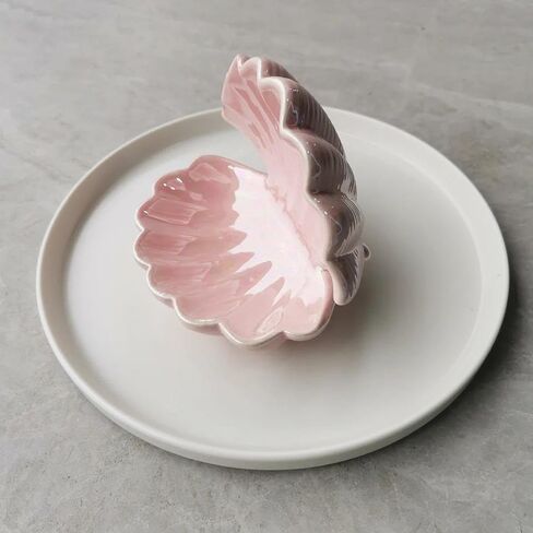4.72 * 4.33 * 3.94inch Pink seashell ceramic key holder entrance decor INS mini small jewelry storage box (White 12cmx10cmx11cm) in Saudi Arabia
