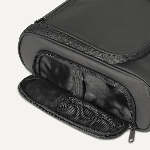 Amazon Essentials حقيبة أدوات زينة الأزياء المائية للماء للرجال والنساء ، حقيبة أدوات الزينة المعلقة ، مجموعة DOPP مع جيوب جانبية ، جيوب داخلية متعددة ، مقابض الحمام/البقاء ، الأسود in Saudi Arabia