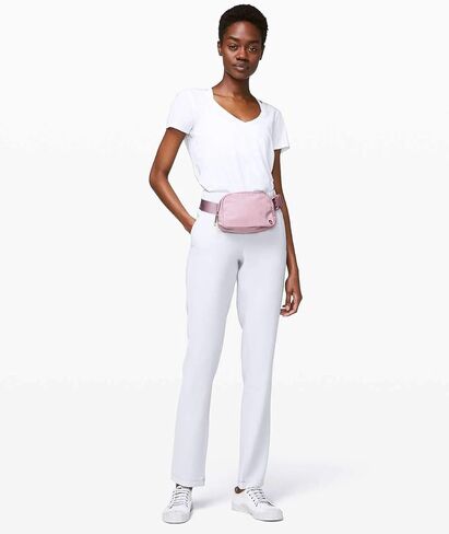 Everywhere Belt Bag, Antoinette Pink in Saudi Arabia