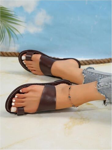OYOANGLE Women's Toe Ring Open Toe Flat Sandals Strappy Solid Non Slip Outdoor Beach Slides Slippers in Kuwait