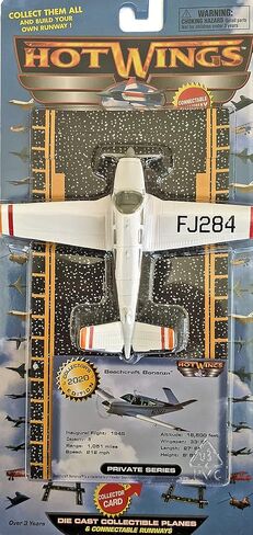 Hot Wings Beechcraft Bonanza مع طائرة Runway Die Cast القابلة للتوصيل في متاحف الطيران في جميع أنحاء البلاد in Kuwait