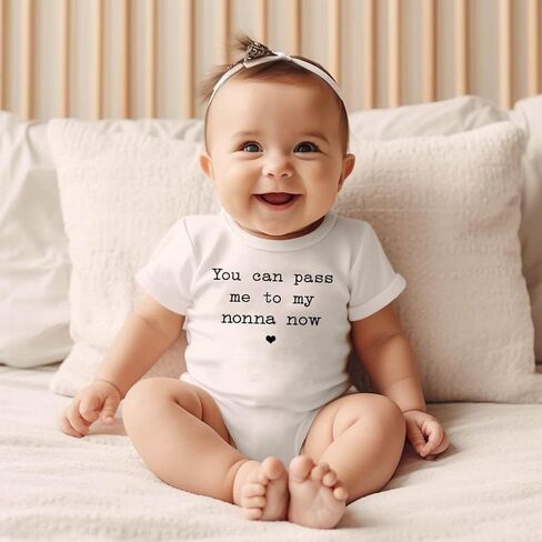 بدلة أطفال من You Can Pass Me To My Nonna Now، بدلة قطعة واحدة لطيفة من Nonna Romper Nonna و Nonno's Little Cannoli (0-6 أشهر، رومبير بأكمام قصيرة من NONNA) in Kuwait