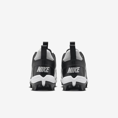 Nike Alpha Menace 4 Shark Big Kids' Football Cleats (Wide) (FQ4016-001, Black/Light Smoke Grey/Metallic Silver/White) Size 3.5 in Saudi Arabia