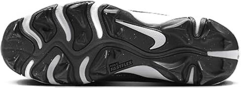 Nike Alpha Menace 4 Shark Big Kids' Football Cleats (Wide) (FQ4016-001, Black/Light Smoke Grey/Metallic Silver/White) Size 3 in Saudi Arabia