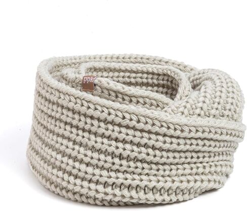 Kids Chunky Knitted Infinity Scarf/Neck-Warmer (Girls 4-14 year old) in Saudi Arabia