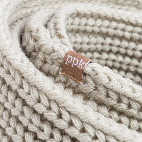 Kids Chunky Knitted Infinity Scarf/Neck-Warmer (Girls 4-14 year old) in Saudi Arabia
