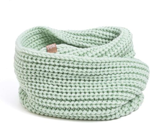 Kids Chunky Knitted Infinity Scarf/Neck-Warmer (Girls 4-14 year old) in Saudi Arabia