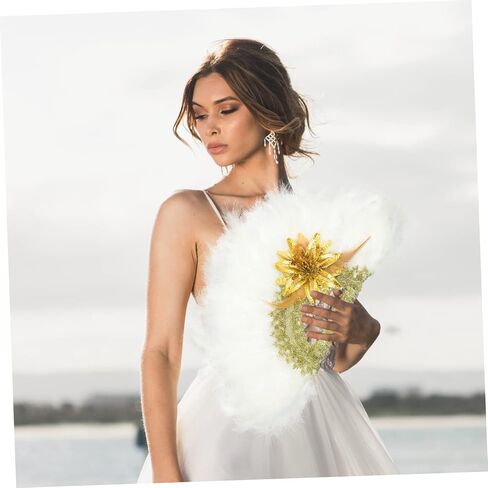 Ciieeo Elegant Wedding Plume Fan Unique Handheld Stage Performance Accessory for Women Stylish Design for Bridal Parties and Special Events in Saudi Arabia