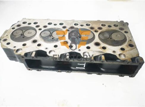 ل Mitsubishi Direct Injection S4SDT S4SQ Cylinder Head كاملة مع الصمام in Kuwait