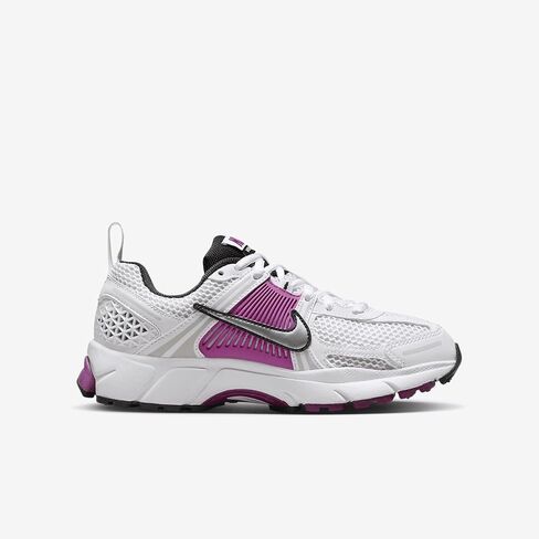 Nike Vomero 5 Big Kids' Shoes (HF6998-102, White/Pure Platinum/Hot Fuchsia) Size 3 in Saudi Arabia