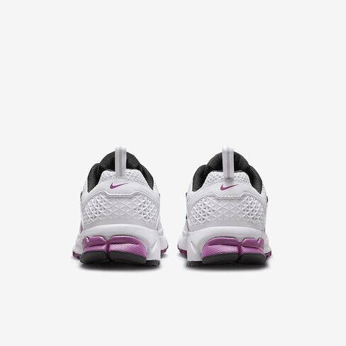 Nike Vomero 5 Big Kids' Shoes (HF6998-102, White/Pure Platinum/Hot Fuchsia) Size 3 in Saudi Arabia