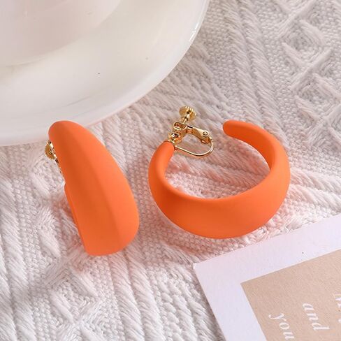 Chunky Clip On Hoop Earrings for Women Detachable Wide Statement Earring Non Pierced 80s 90s Fashion Accessories Vintage Neon Party Jewelry Outfit in Saudi Arabia