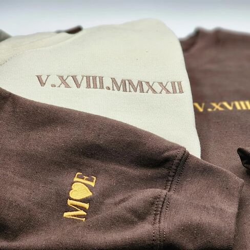 هوديي مطرزة مخصص لهدايا الأزواج ، صديقها الشخصية صديقة Swefshirts in Saudi Arabia