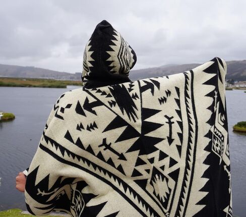 Alpaca Poncho Unisex – Handmade Andean Hooded Poncho | Traditional Alpaca Wool Blanket Cape for Men & Women, Warm & Soft in Saudi Arabia