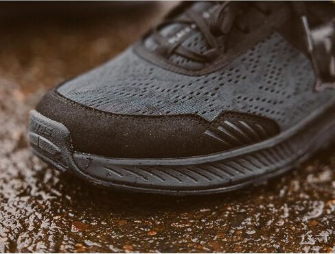 VIKTOS Men's Outflank Durable Lightweight Breathable Linear Traction Athletic Training Running Shoes with EVA Foam Midsole in Saudi Arabia