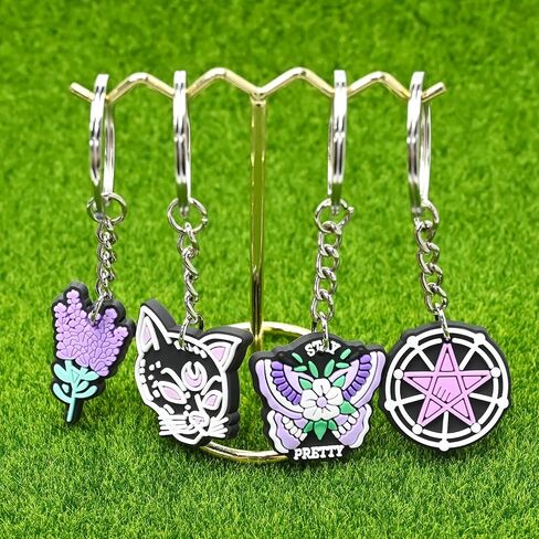 50PCS Halloween Keychain, Lot Horro Ghost Pumpkin Spooky Skeleton Keychains for Halloween Gifts in Saudi Arabia
