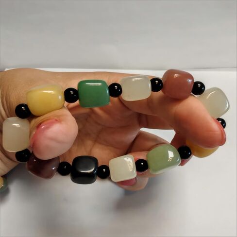 سوار Jade Bead ، طبيعية ، منحوتة يدويًا مجوهرات الأحجار الكريمة ، تصميم شفاف وملون ، مرن ، هدايا شفاء ، هدية احتفالية لأبها الأم ، عيد الميلاد ، أعياد الميلاد ، مربع in Saudi Arabia