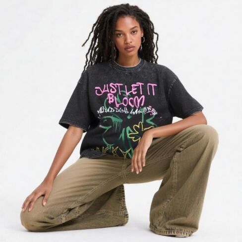 Unisex Irregular Graffiti Trefoil Washed Short-Sleeved T-Shirt, Fashionable Casual Style, Streetwear in Saudi Arabia