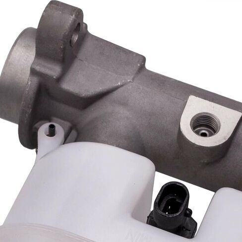 Brake Master Cylinder Compatible with 1999-2002 Chevrolet Silverado Suburban GMC Sierra Yukon Xl 1500 2500 3500 Compatible with 2002 Cadillac Escalade OEM: 18060789, 390541, F140673, 19209249, M630031 in Saudi Arabia