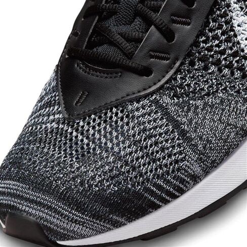 حذاء Nike Air Max Flyknit Racer للسيدات مقاس 9.5، اللون: رمادي داكن/أسود in Saudi Arabia