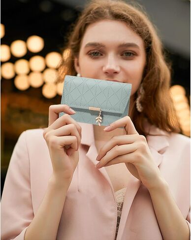 Compact Genuine Leather Women's Bifold Wallet – RFID-Blocking with Zippered Coin Pocket (Mint Green) in Kuwait