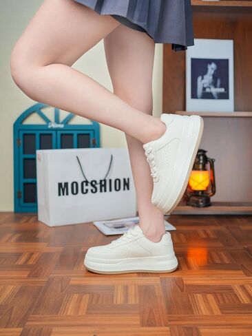 منصة مريحة للسيدات أحذية المشي الدانتيل حتى أحذية رياضية أزياء جلدية كلاسيكية خفيفة الوزن in Kuwait