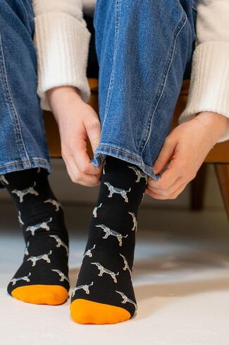 Tennessee Checkerboard Orange & White Men's Socks | TN Apparel | Vols Socks | Gift for TN Volunteer Alumni & Fans in Kuwait