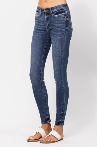 Judy Blue Classic Mid Rise Skinny Jeans for Women Handsand Comfortable Cotton Denim Pants-82252 in Saudi Arabia
