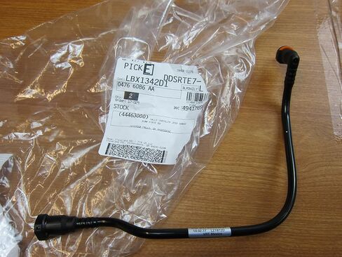 Dodge Journey Fuel System Supply Line Tube 2.4L 3.5L 3.6L Mopar OEM in Saudi Arabia