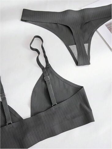 OYOANGLE Women's 3 Pack Front Closure Bras and Low Rise Thongs Set No Show Bra Underwear Sets in Saudi Arabia