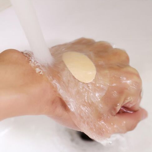 20sheets Self Adhesive Heel Cushions Women and Man Gel Heel Protector Foot Patches Feet Care Cushion Sticker,6.8 * 4.9cm,Oval in Saudi Arabia