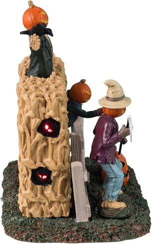 Lemax Spooky Scarecrows, Battery Operated (4.5V) #44305 in Saudi Arabia
