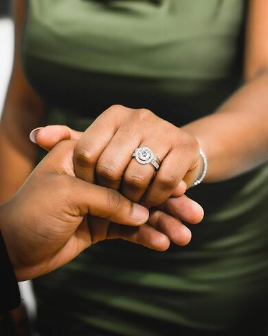 KSTYLE TOTAL 3-4CT CENTER Stone 1/2/3CT MOISSANITE GDEET RINGS للنساء (D Color-VVS1 | Emerald/Round Cut) in Kuwait