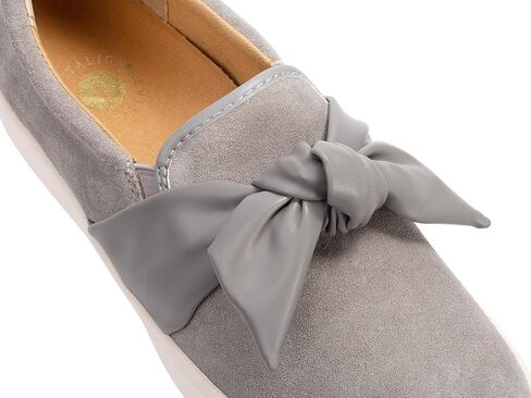 REVITALIGN Women's Barbados Bow Mule in Saudi Arabia
