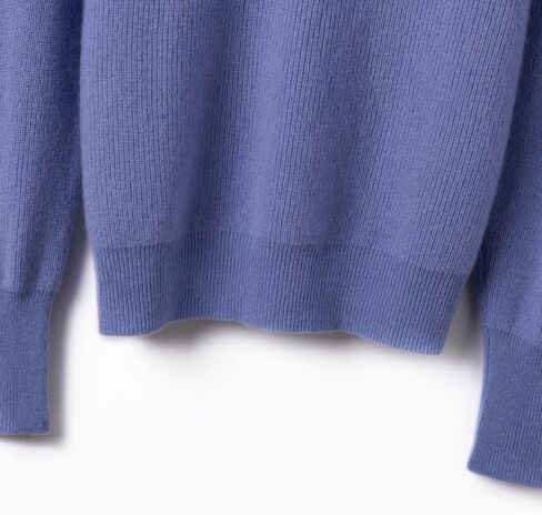 Women's Cashmere and Merino Wool Blend V Neck Sweater Lightweight Knit Sweater in Saudi Arabia
