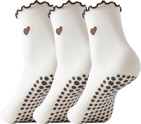 3 Pairs Pilates Socks with Grips Non-slip Ruffle Cute Heart Yoga Grip Sock for Women in Kuwait