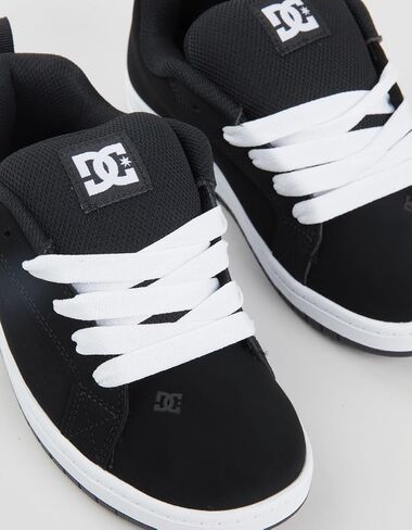 أحذية DC Shoes Court Graffik Boys ، أسود/أبيض ، 3 in Saudi Arabia
