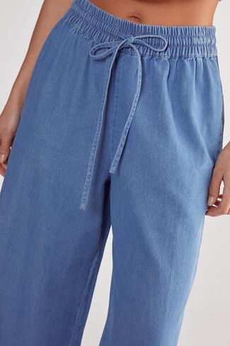 Women's Chambray Pull on Pants in Saudi Arabia