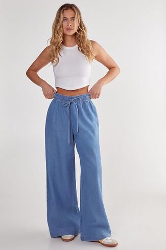 Women's Chambray Pull on Pants in Saudi Arabia
