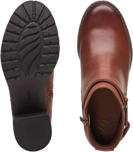 حذاء نسائي من Clarks بحزام Leda in Kuwait