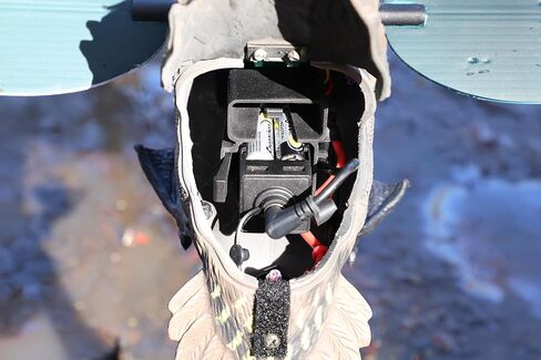 MOJO Outdoors Elite Series Mini Mallard Spinning Wing Flexible Duck Decoy for Duck Hunting with Smoother, Quieter, Faster, and More User Friendly Decoy, Includes A Solid Component Housing, Drake in Kuwait