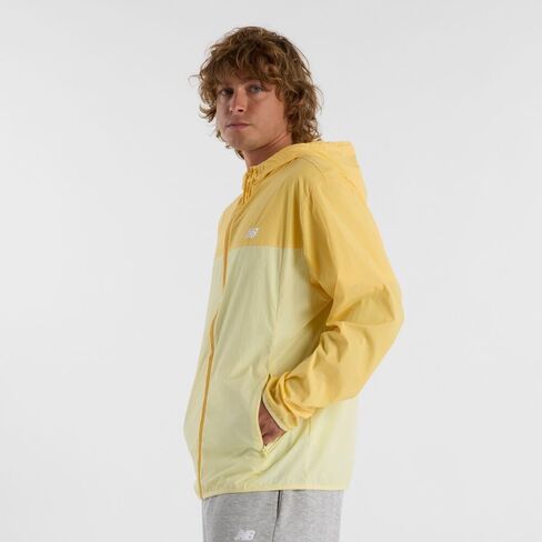 New Balance Men's Athletics Woven Jacket in Saudi Arabia