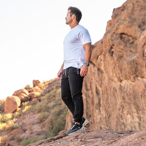 حذاء Wowie الرجالي Rambler Jogger، مقاس قياسي in Kuwait