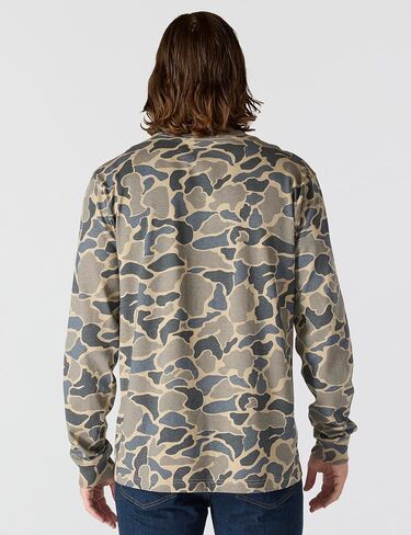 Carhartt Men's Relaxed Fit Heavyweight Long-Sleeve Pocket Camo Logo Graphic T-Shirt in Saudi Arabia