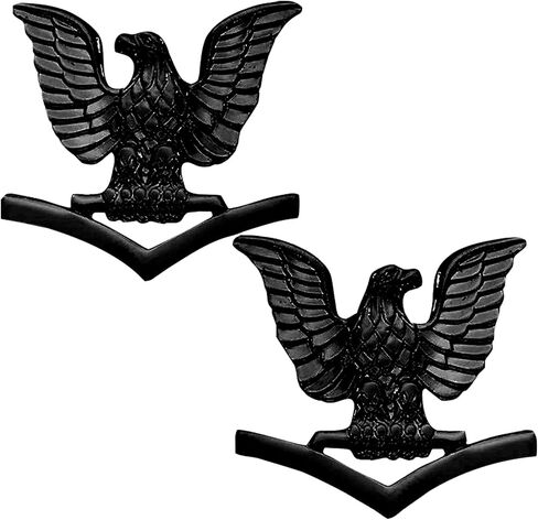 مصغرة ضابط تافهة البحرية 3rd طوق الأسود إنهاء E-4 زوج in Saudi Arabia